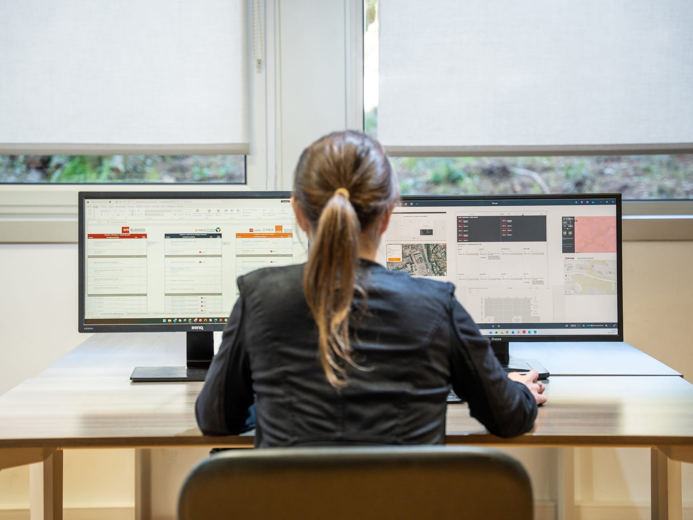 Analyse comparative des offres sur écran multi-postes